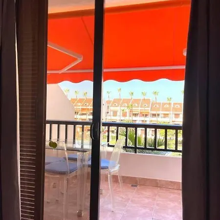 Playa De Americas アパート アロナ