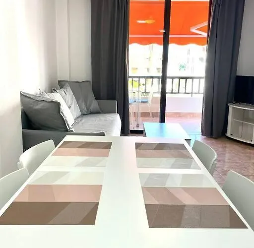 Playa De Americas 아파트 *