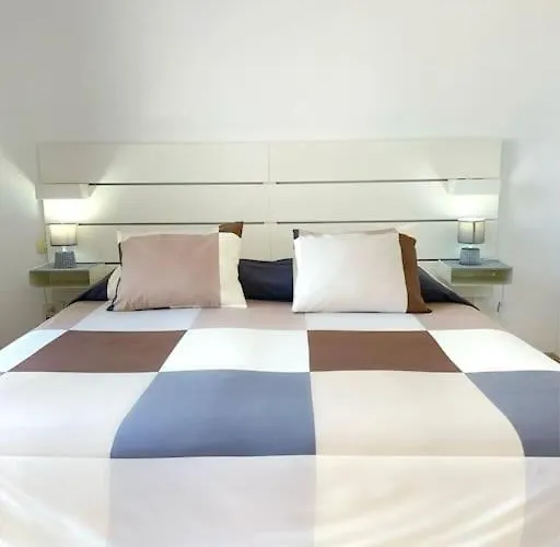 Playa De Americas 아파트 *